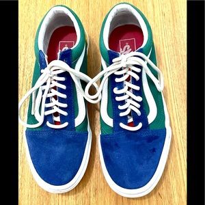 Vans Suede Sneakers